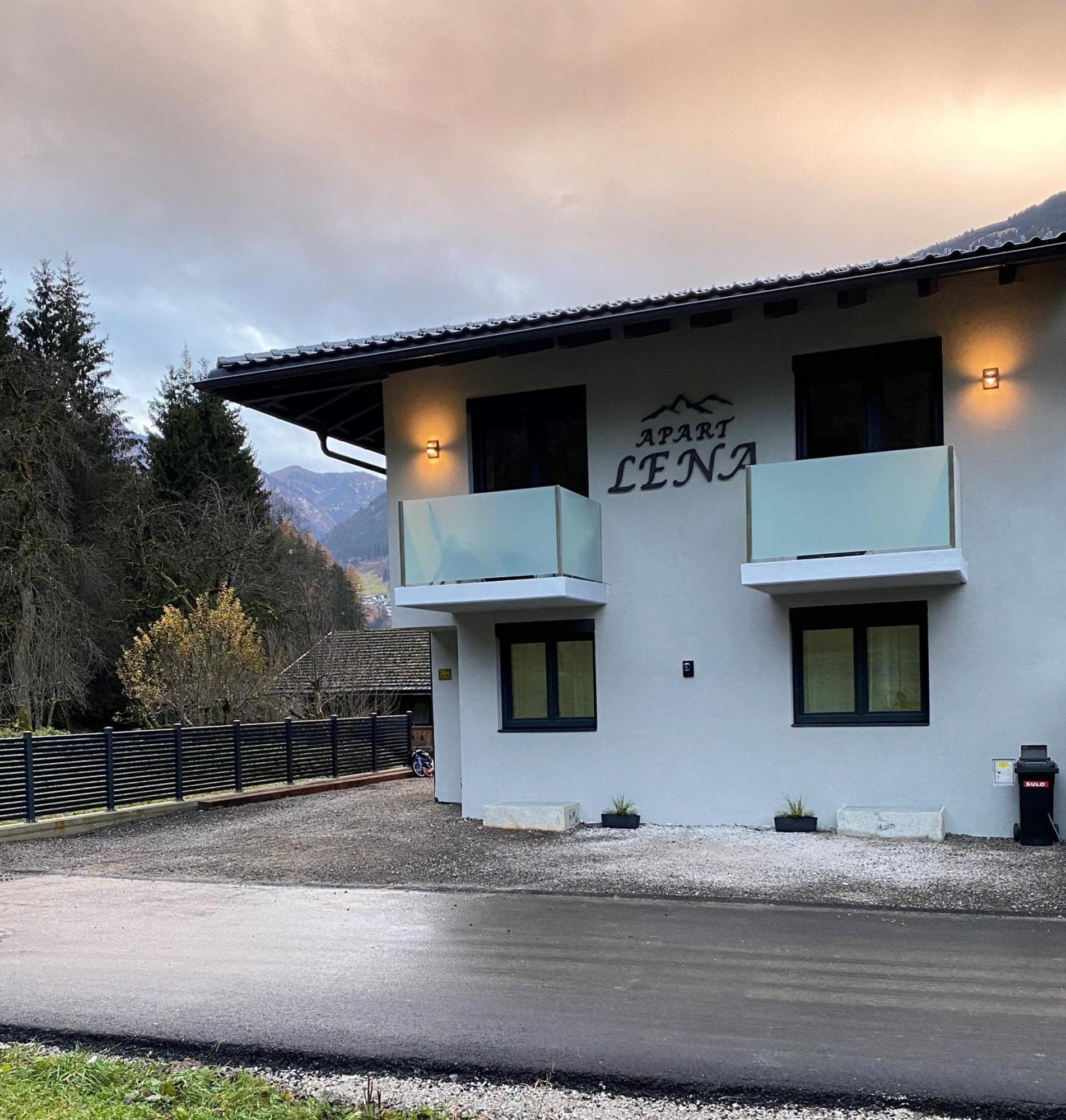Apart-Lena Mayrhofen Exterior foto